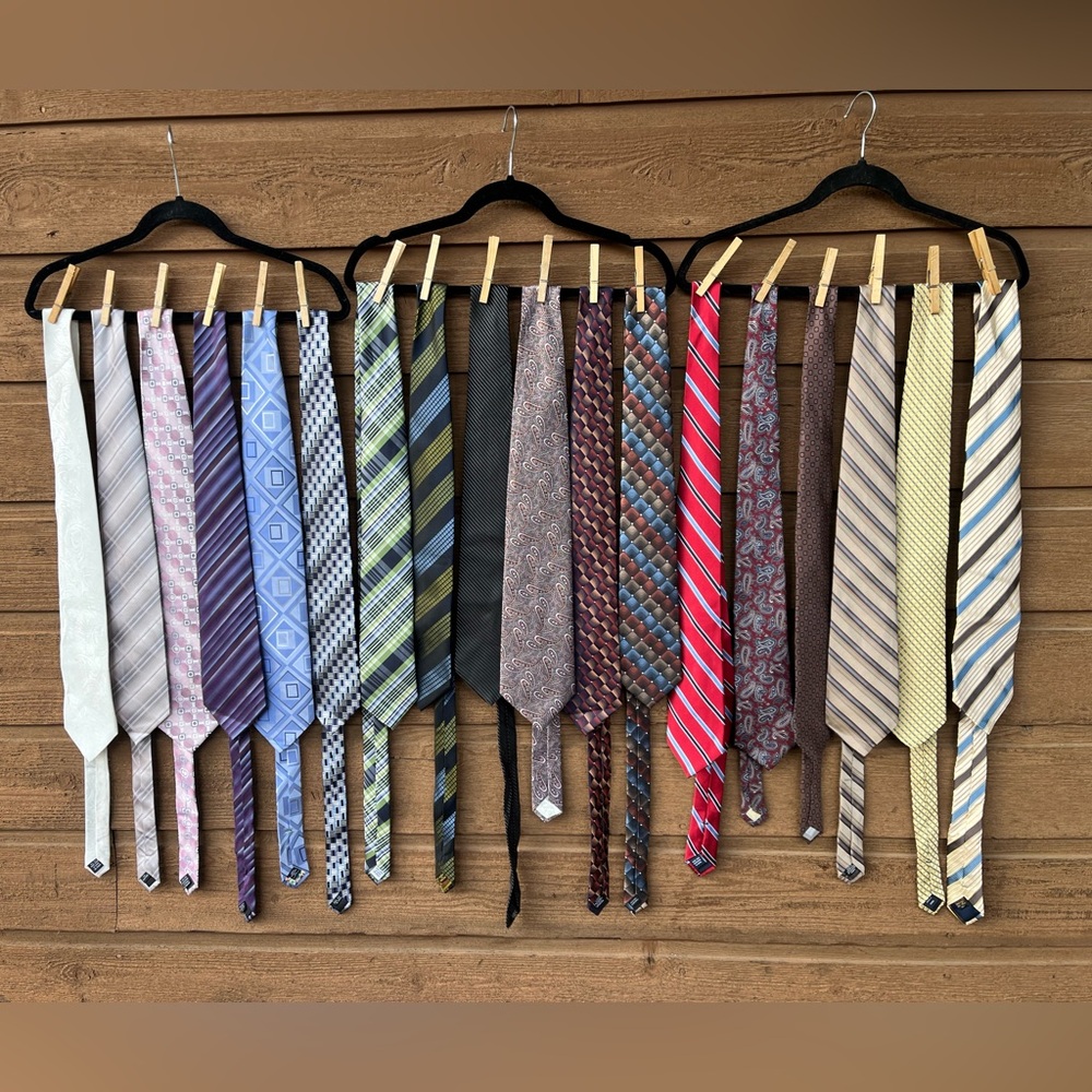 19 ties in like new condition. Name brands.